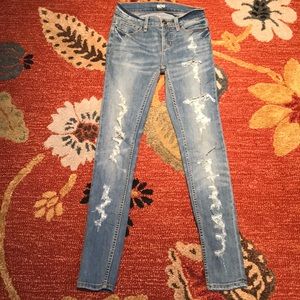 BDG Destroyed Skinny Jean